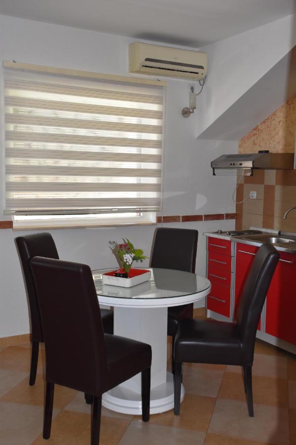 Apartments Scepanovic Tivat Exterior photo