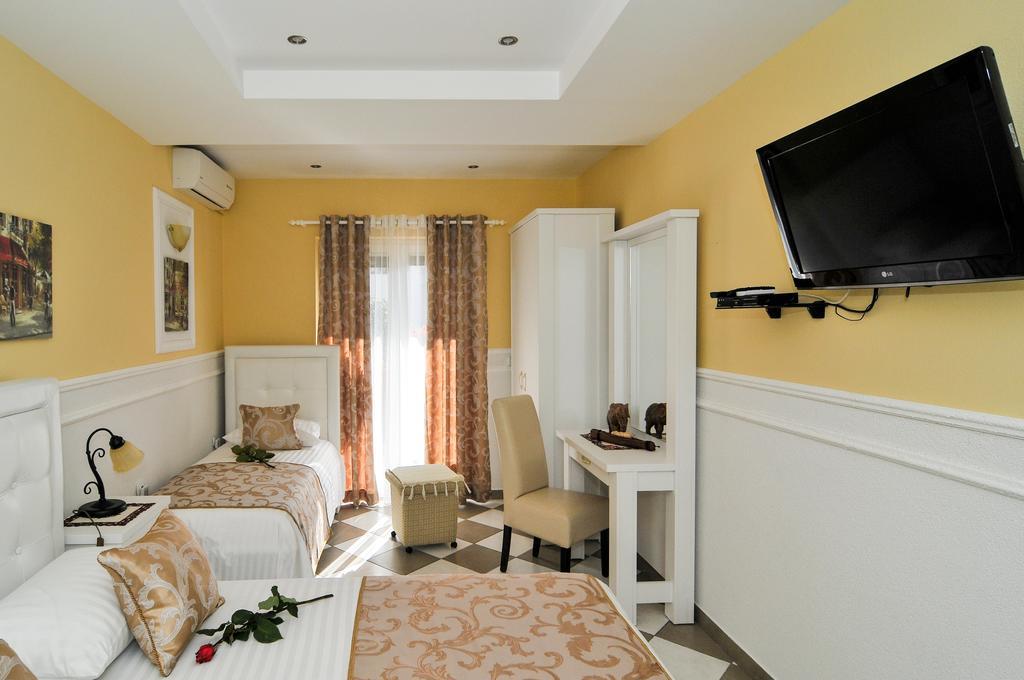 Apartments Scepanovic Tivat Exterior photo
